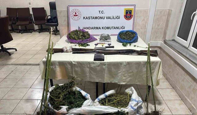 Kastamonu’da 15 kilo esrar ele geçirildi: 3 tutuklama