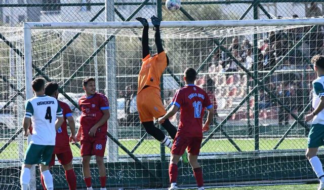 Kayseri Şeker Süper Amatör Küme: Argıncıkspor: 4 - 1966 Turanspor: 2