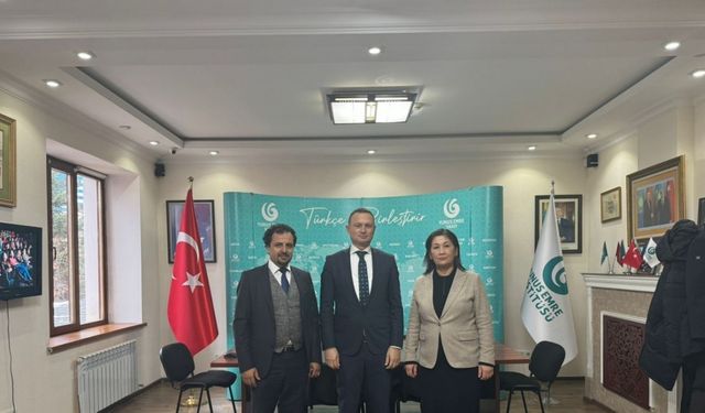 Kazakistan’da Anadolu Üniversitesi Açıköğretim Sistemi tanıtıldı