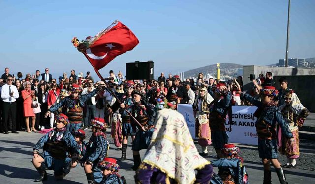 Kuşadası’nda Cumhuriyet Bayramı coşkuyla kutlandı