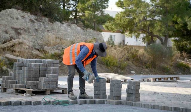 Kuşadası’nda güçlü alt ve üstyapı için yatırımlar aralıksız sürüyor