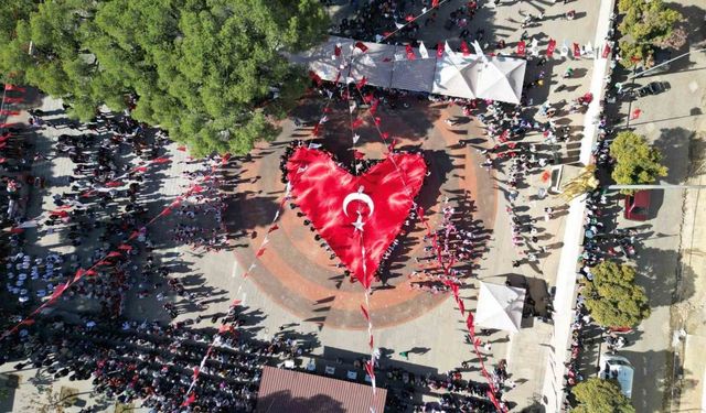 Kuyucak’ta Cumhuriyet coşkusu meydanlara sığmadı