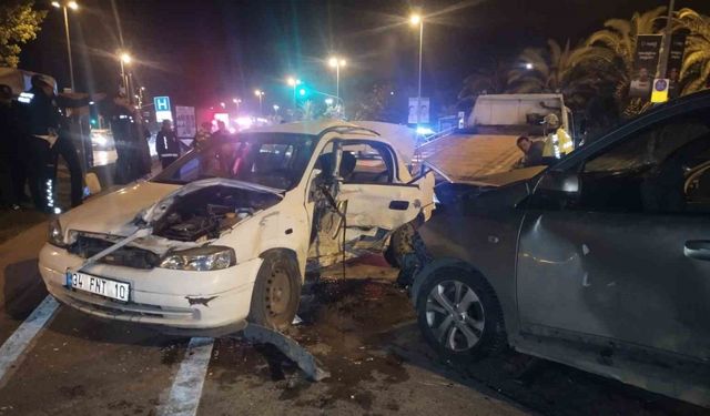 Maltepe’de trafik kazası: 2 yaralı