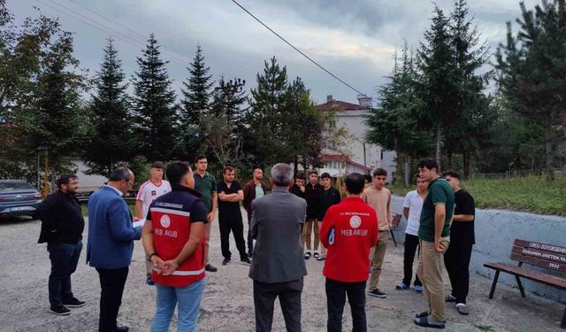 Öğrencilerden gerçeği aratmayan deprem ve yangın tatbikatı