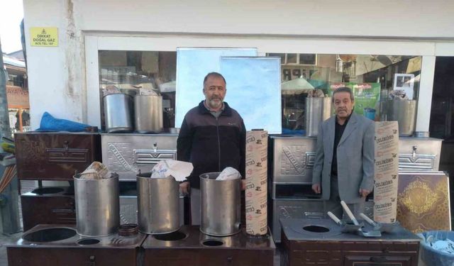 Tercan’da havalar soğudu sobalar satışa çıkarıldı