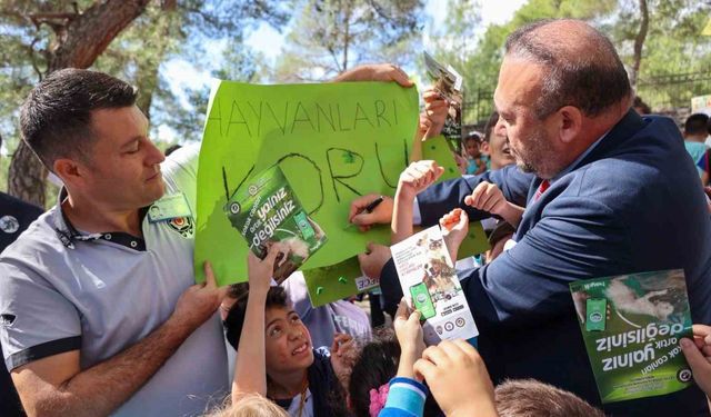 Uşaklı miniklere hayvan sevgisi anlatıldı