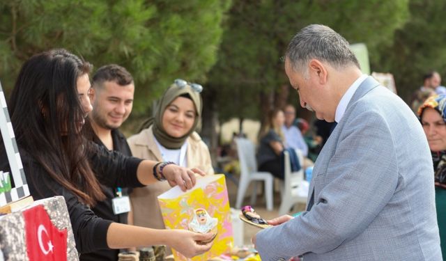 Yuntdağı Yöresel Ürünler Pazarı açıldı