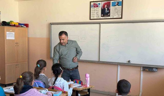 Yusuf öğretmen aldığı ’Heimlich’ eğitimi ile öğrencisini ölümden kurtardı