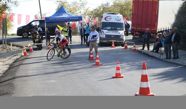 Balkan Yol Bisikleti Şampiyonası'na katılanlar, parkurdaki köy yollarına tam not verdi