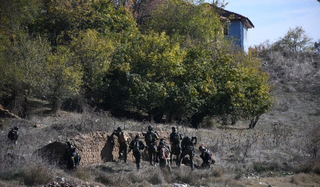 Airsoft tutkunları Bilecik'te buluştu