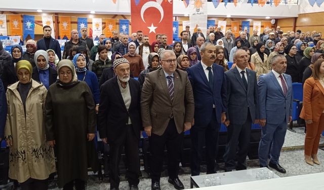 AK Parti Pazaryeri İlçe Başkanlığına Yaşar Karabey yeniden seçildi