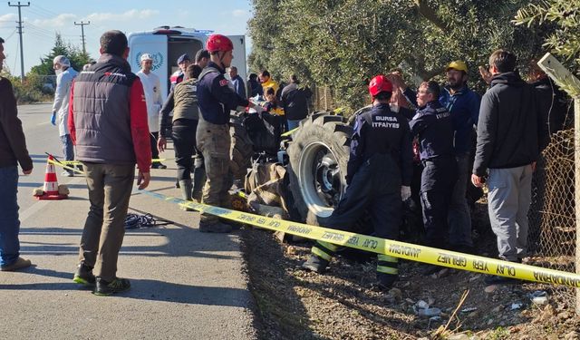 Bursa'da devrilen traktörün altında kalan sürücü öldü