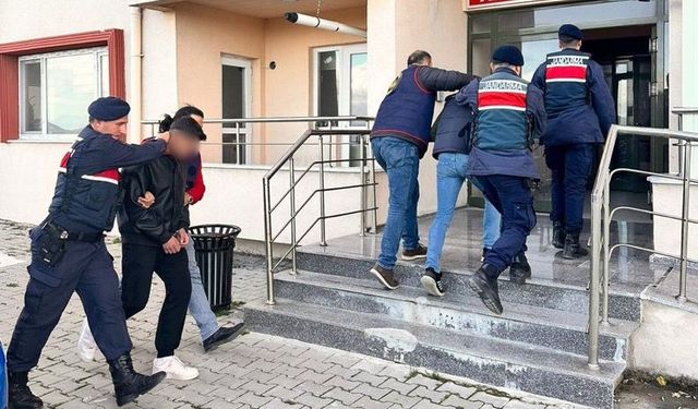 Çanakkale'de bir iş yerine pompalı tüfekle ateş eden 3 zanlı yakalandı