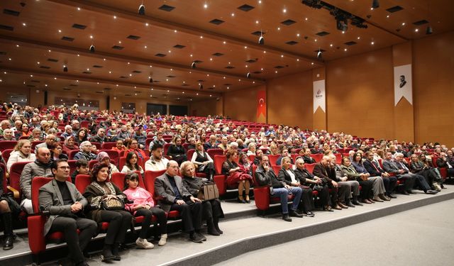 Edirne'de EFOD'un sergisi Atatürk Kültür Merkezi'nde açıldı