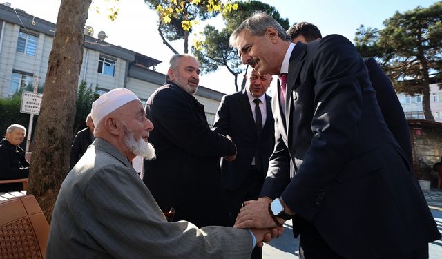 Sakarya Büyükşehir Belediye Başkanı Alemdar, Akyazı'yı ziyaret etti