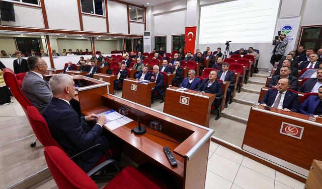 Sakarya Büyükşehir Belediyesi'nin 2025 yılı bütçesi belirlendi