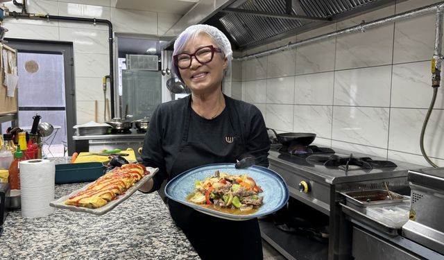 Tekirdağ'da restoran açan Güney Koreli aşçı, ülkesinin lezzetlerini tanıtıyor