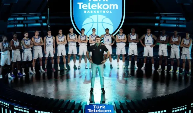 Türk sporuna yeni vizyon... Türk Telekom Basketbol Takımı'nın dijital ikizi oluşturuldu