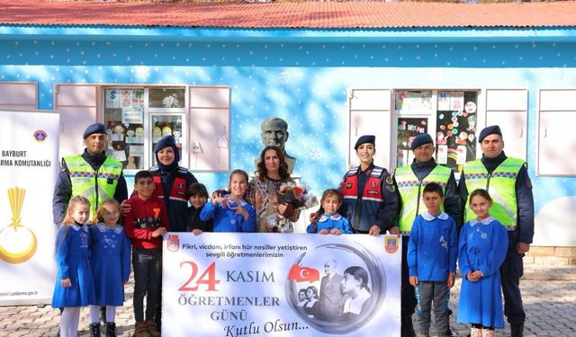 112’ye gelen anlamlı ihbar: köy okulunun miniklerinin öğretmenlerine sürprizi yürekleri ısıttı