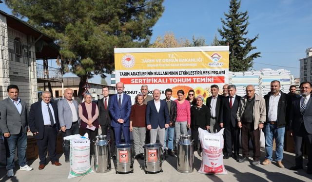 Adıyamanlı çiftçilere tohum dağıtıldı