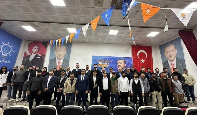 AK Parti Çıldır Gençlik kolları Kongresi Yaptı