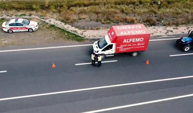 Arpaçay’da polis ve jandarma kuş uçurtmuyor