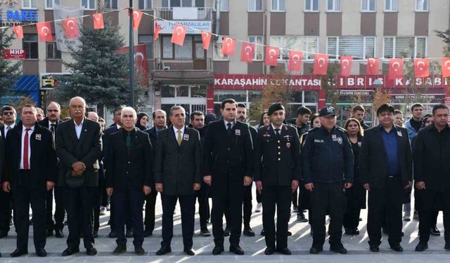 Atatürk Tomarza’da anıldı