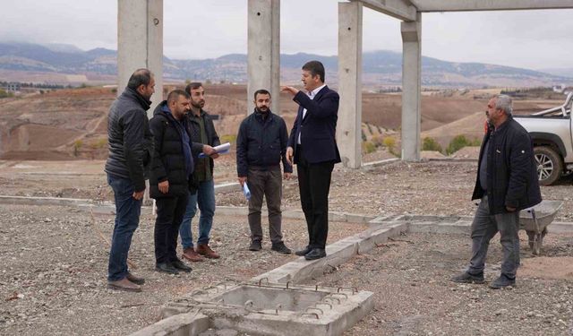 Başkan Tutdere, kesimhane ve hayvan pazarı inşaat çalışmalarını yerinde inceledi