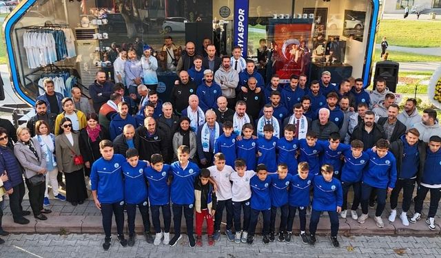 Belediye Kütahyaspor taraftarlarına müjde: Şimşek Store açıldı