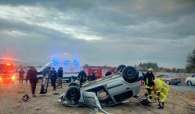 Cezaevindeki kocasını ziyaret eden kadın dönüş yolunda geçirdiği kazada öldü