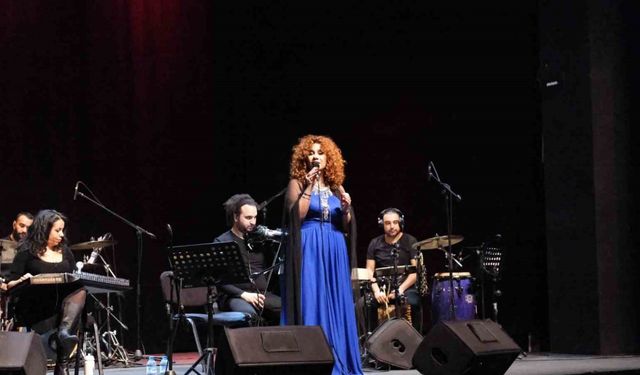 "Dünya sesleri Bursa’da" konserleri Lena Chamamyan ile başladı