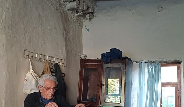 Eski ilgi olmaması nedeni ile 73 yıllık mesleğine son verdi