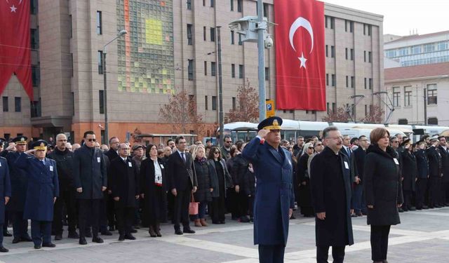 Eskişehir’de 10 Kasım Atatürk’ü anma töreni