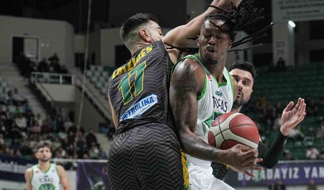 FIBA Europe Cup: Tofaş: 93 - Petrolina AEK: 61