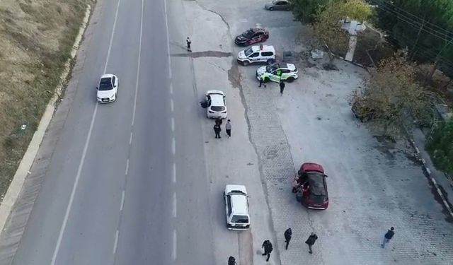 Gemlik’te huzur operasyonu : 15 kişi yakalandı, çok sayıda silah ele geçirildi