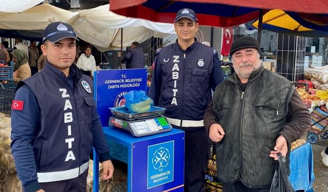 Germencik’te pazar yerlerinde başlatılan tartı uygulaması sürüyor