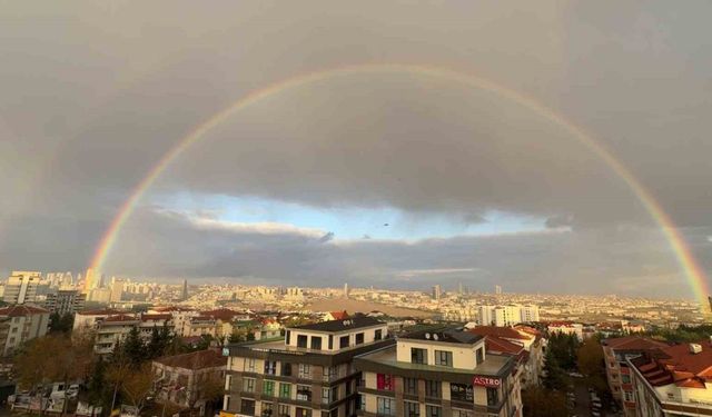 İstanbul semalarında oluşan gökkuşağı mest etti