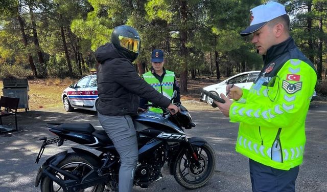 Karacasu’da ‘Kaskımla güvendeyim’ denetimi gerçekleştirildi