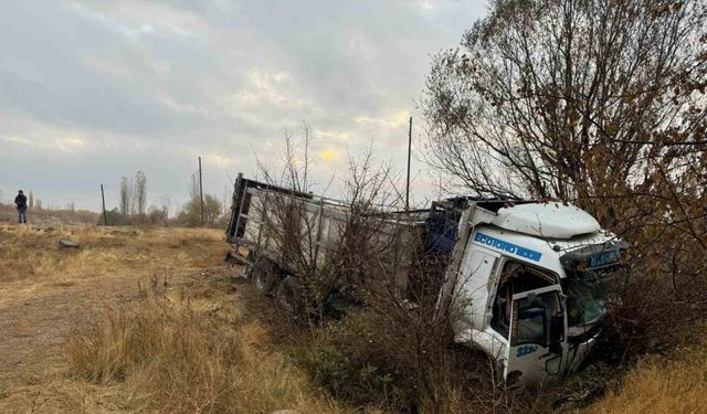 Kaza beraberinde başka kazayı getirdi: 1 yaralı