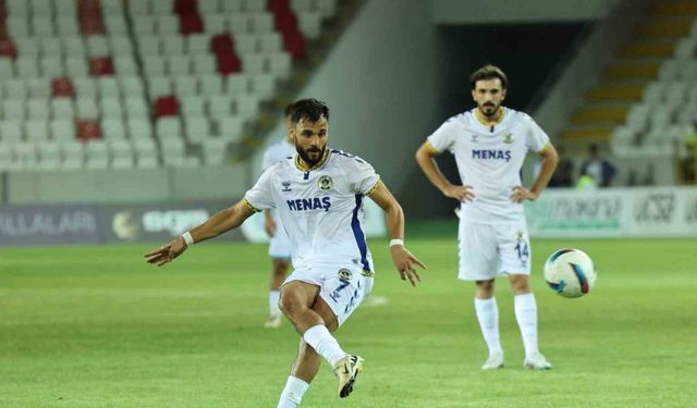 Menemen FK’da Burak Yeşilay sakatlandı