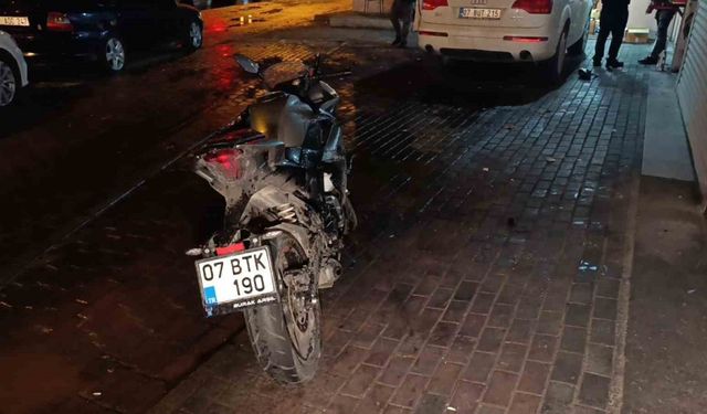 Motosiklet ile çekici çarpıştı: 1 yaralı