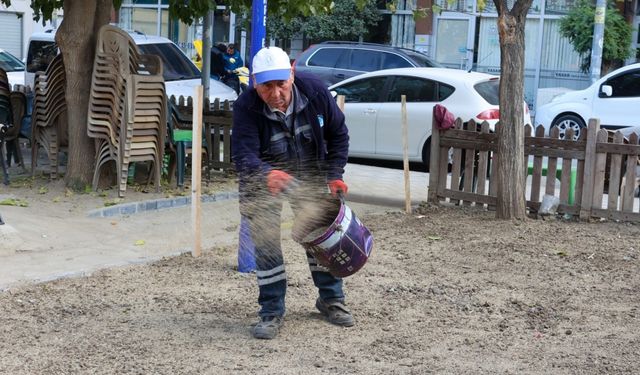 Muradiye parkları yeşillendiriliyor