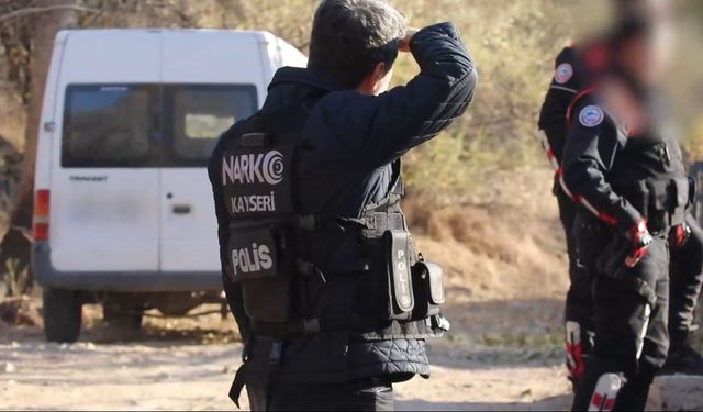 Narko - Asayiş Uygulaması’nda her yer didik didik arandı