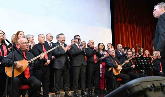 Öğretmenlerden coşkulu konser