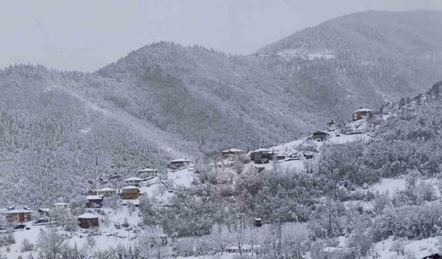 Ordu’nun 16 ilçesinde eğitime kar engeli