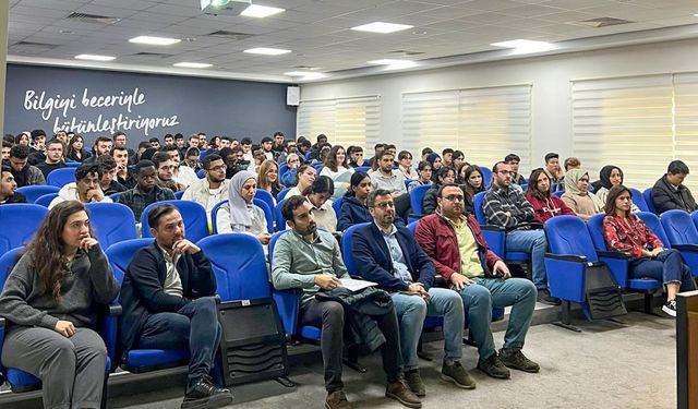 SUBÜ’den konferans ve saha gezisini birleştiren etkinlik