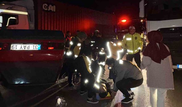 Takla atarak hurdaya dönen Fiat Tofaş’ın sürücüsü yaralandı