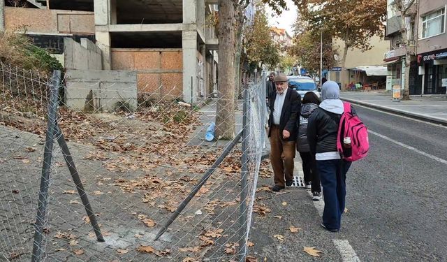 Tekirdağ’da bir alan daha tel örgüyle kapatıldı