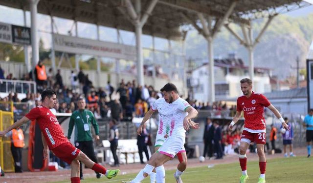 TFF 2. Lig: Fethiyespor: 0 - Isparta 32 Spor: 0