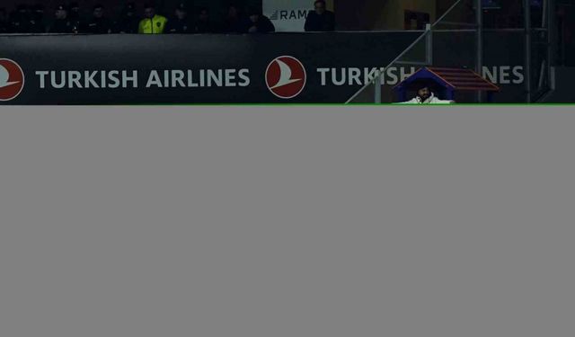 Trendyol Süper Lig: Başakşehir: 2 - Göztepe: 0 (Maç devam ediyor)